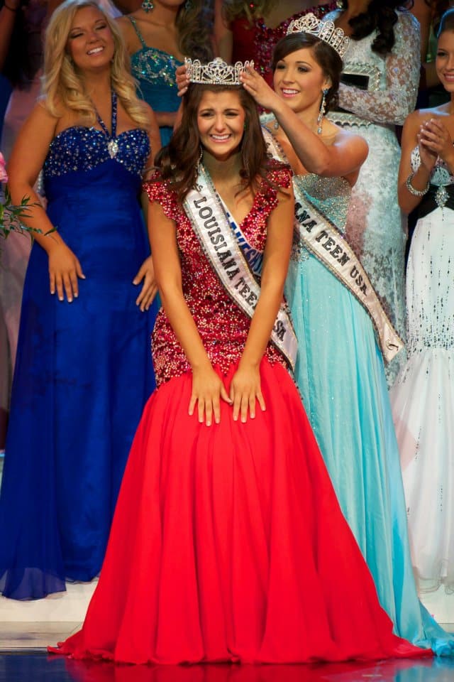 Marlee Henry is crowned Miss Louisiana Teen USA 2012