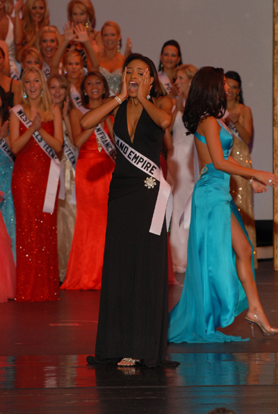 Meagan Tandy reacts to winning Miss California USA 2007