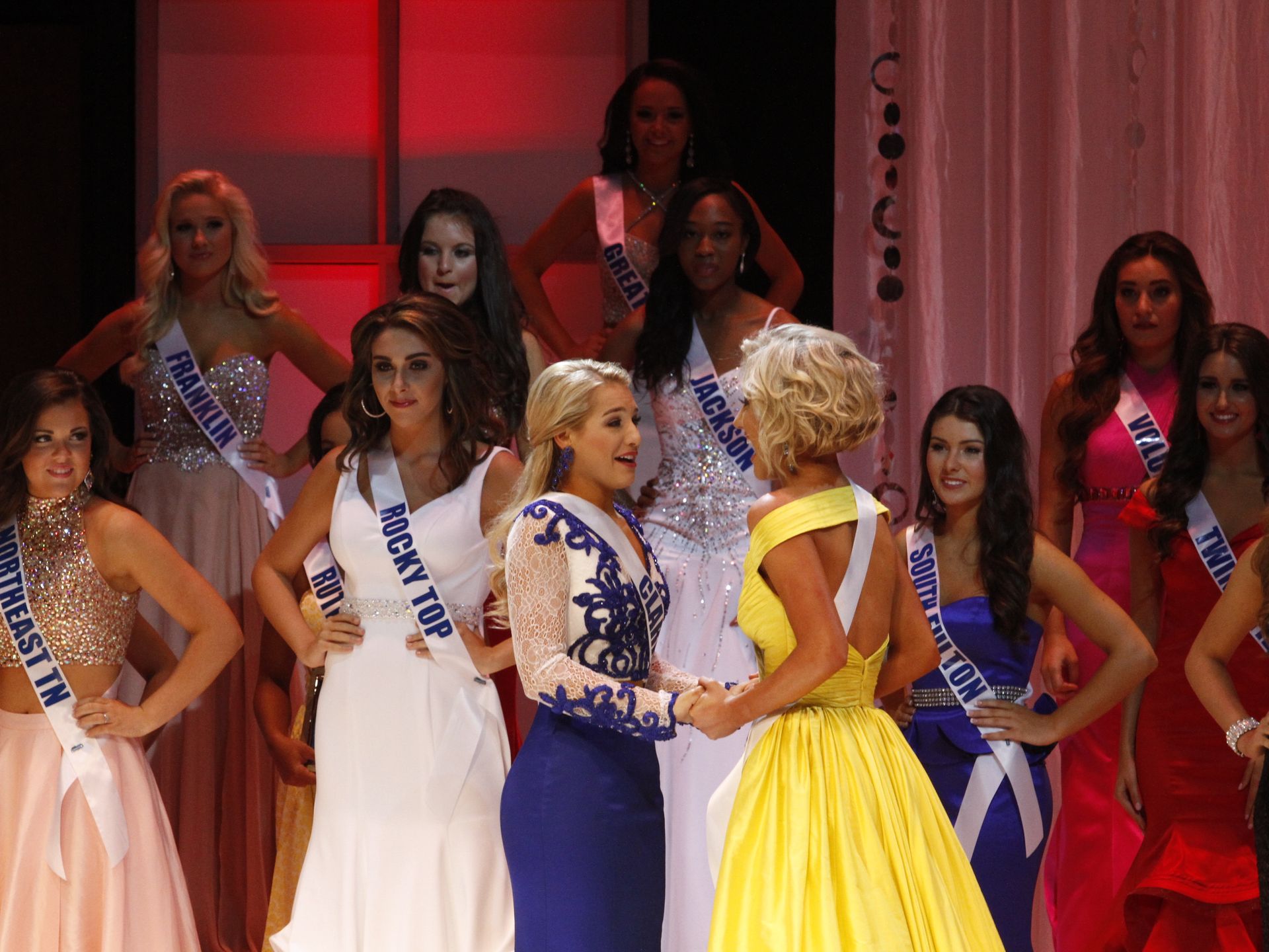 Hope Parker and Savannah Chrisley are the final two at Miss Tennessee Teen USA 2016