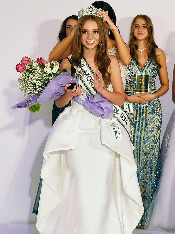 Julia Kunau is crowned Miss Montana Teen USA 2022