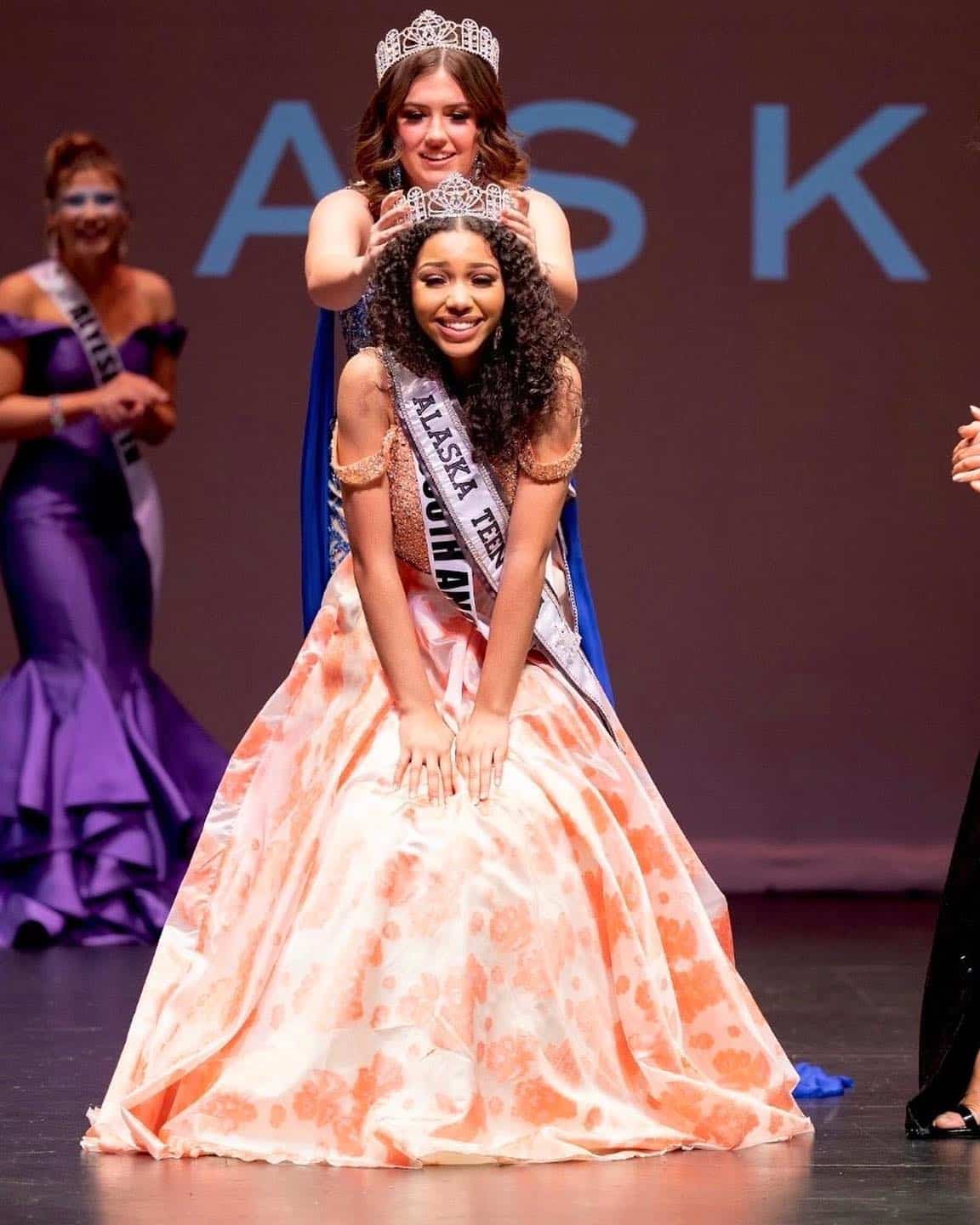Star Hunter is crowned Miss Alaska Teen USA 2023