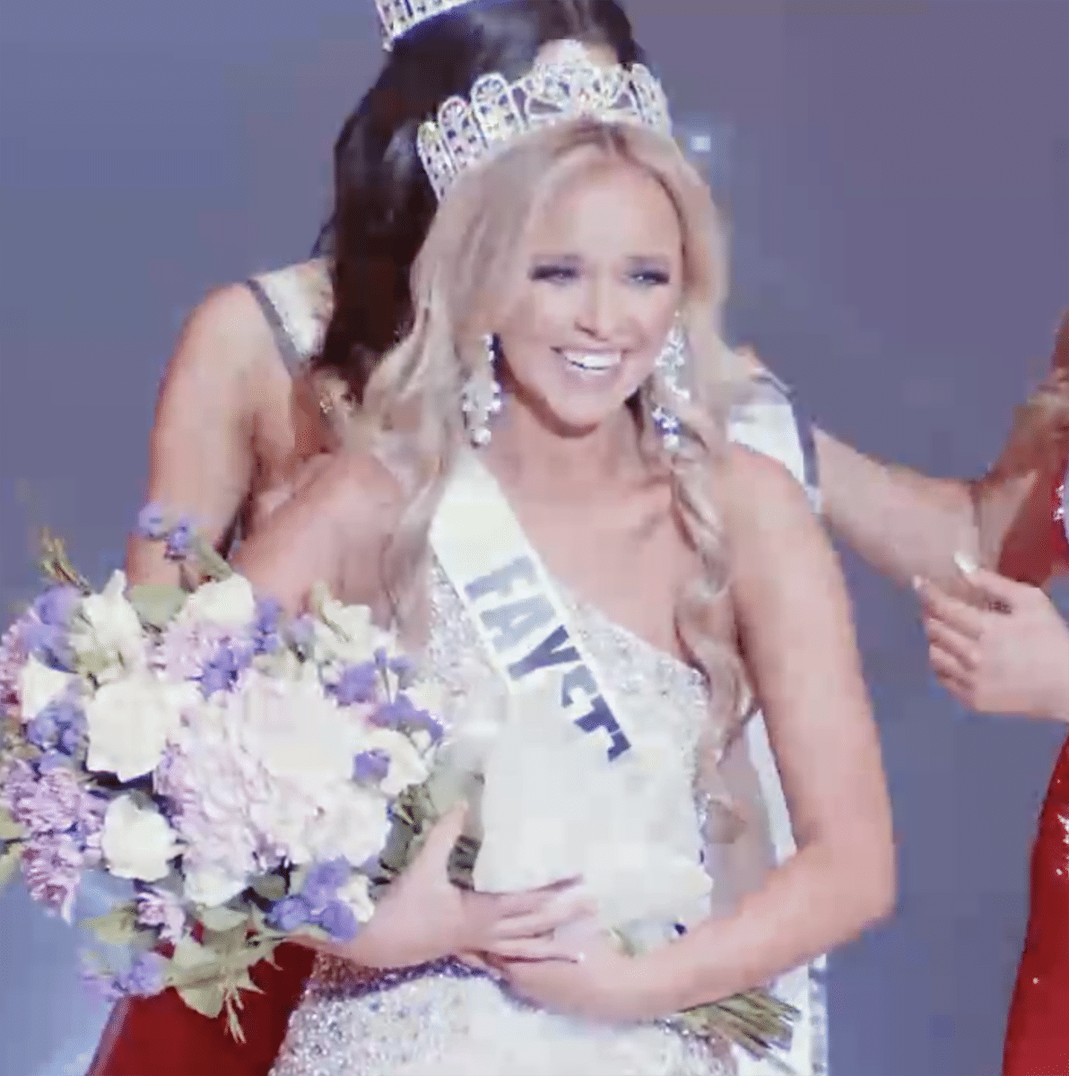 Mackenzie Scott is crowned Miss Arkansas Teen USA 2023