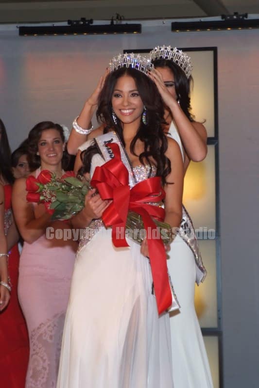 Libell Duran is crowned Miss New Jersey USA 2013