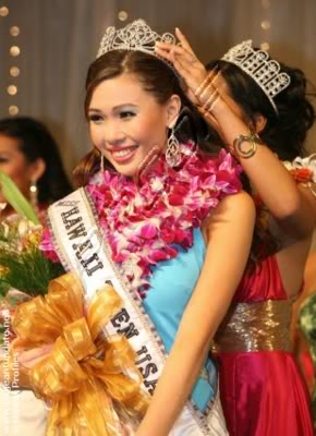 Emma Wo is crowned Miss Hawaii Teen USA 2008