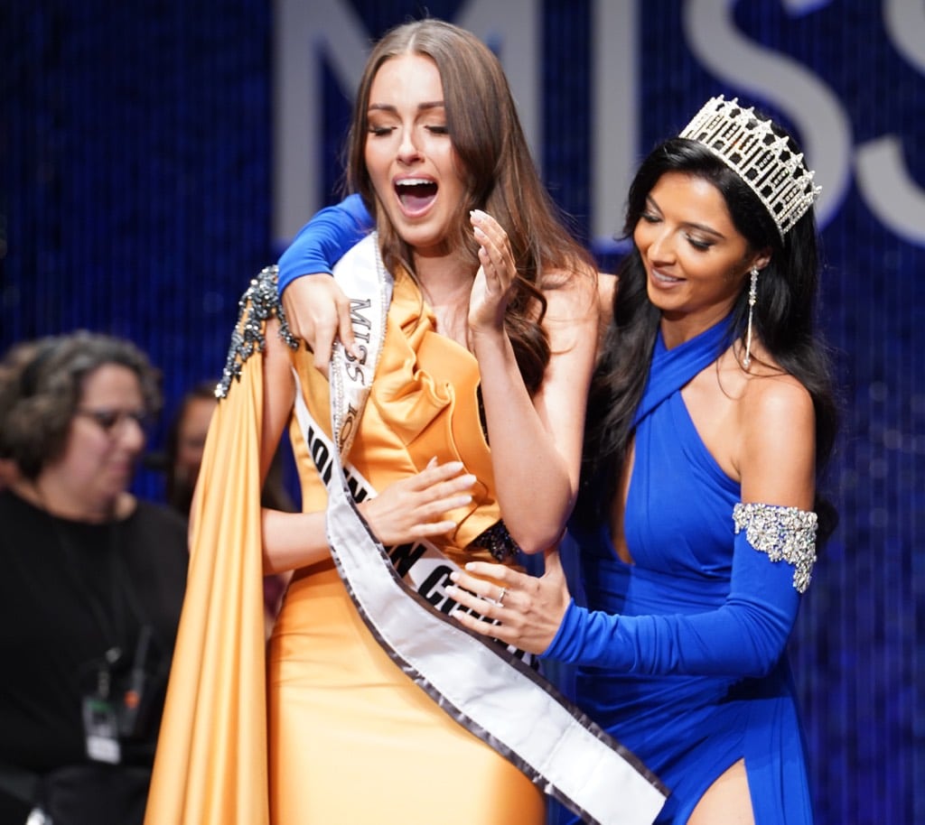 Grace Lynn Keller reacts to winning at Miss Iowa USA 2023