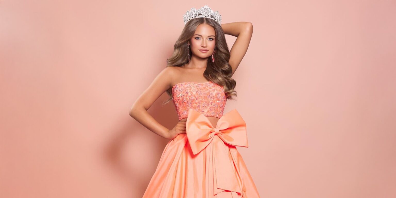 Miss Kansas Teen USA 2025 Emma Mayfield