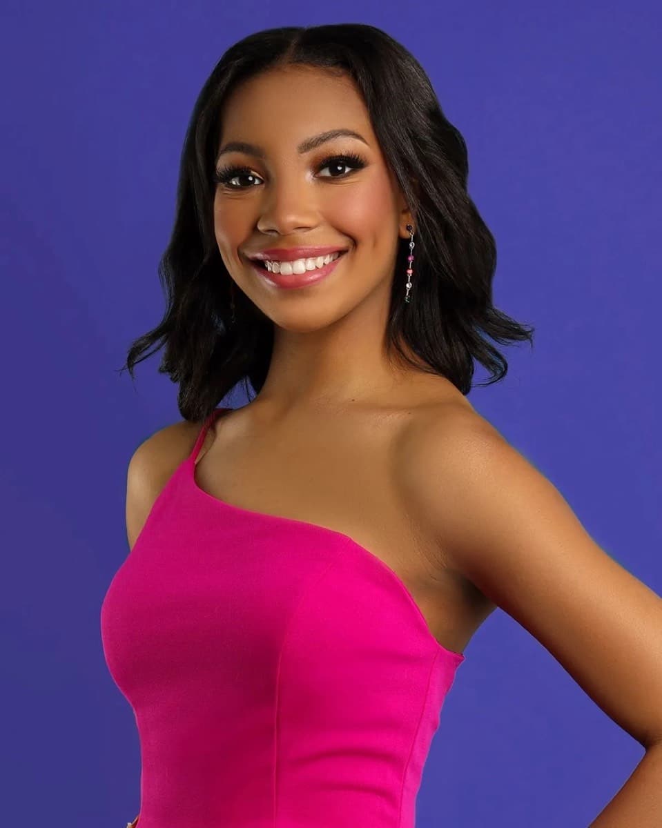 Miss Kansas Teen USA 2024 Brilee Garrett