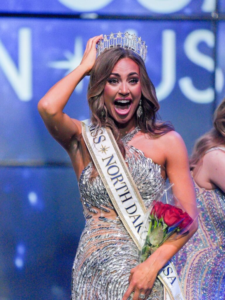 Sophia Richards takes her first walk as Miss North Dakota USA 2026